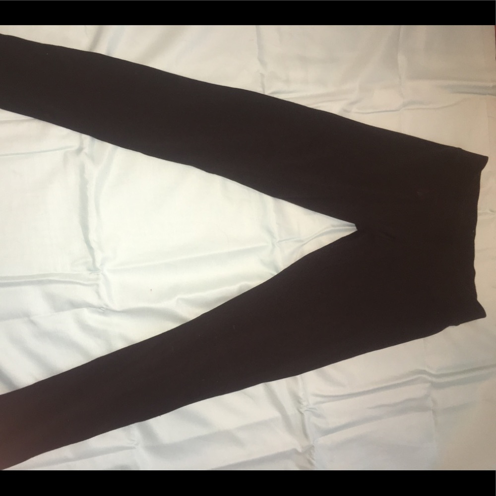 Black leggings